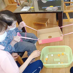 高齢者施設のレクリエーション活動